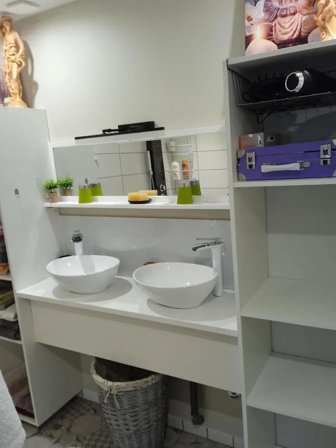 Сasa de vacaciones Chambres d'hôtes BenSylv, avec petit-déjeuner compris 3 jours minimum Labegude