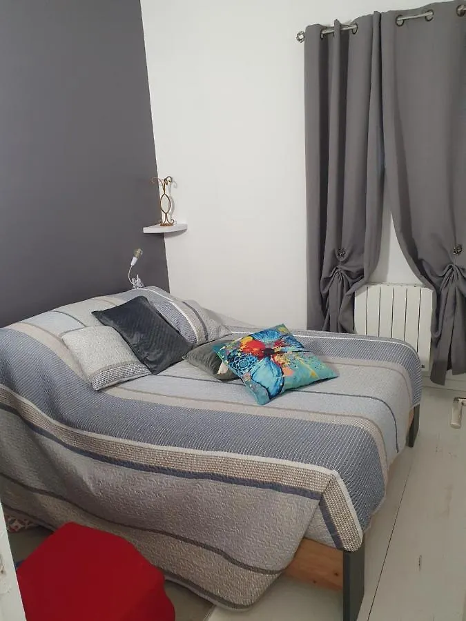 Chambres d'hôtes BenSylv, avec petit-déjeuner compris 3 jours minimum Labegude Francia